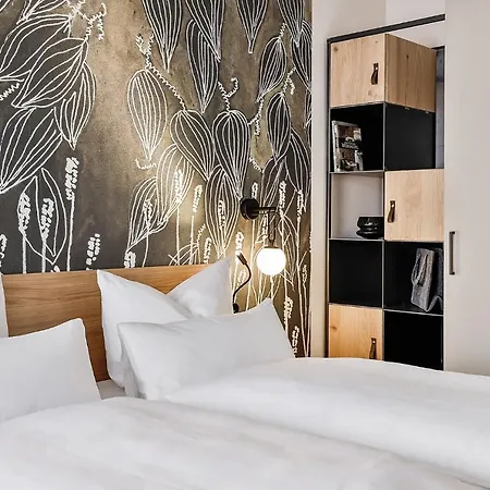 Weinhotel Fritz Walter 3* Niederhorbach