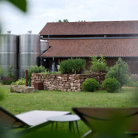 מלון Weinhotel Fritz Walter Niederhorbach