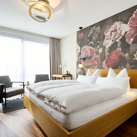 מלון Weinhotel Fritz Walter 3*