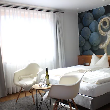 Weinhotel Fritz Walter מלון