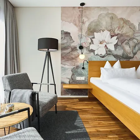 Weinhotel Fritz Walter Hotel