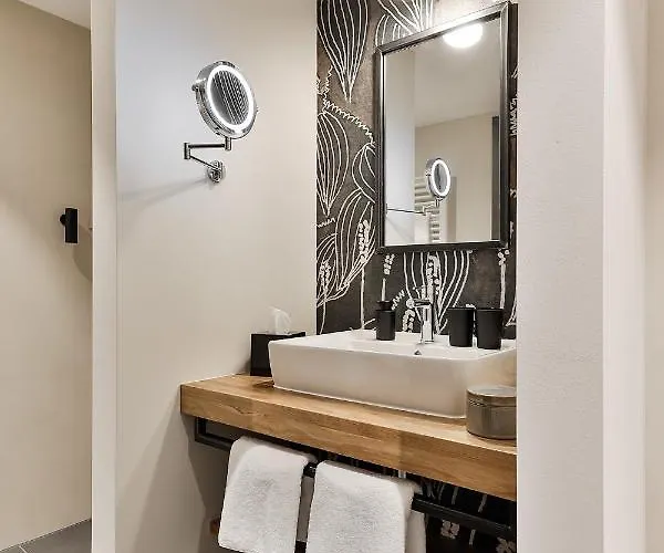 Weinhotel Fritz Walter 3* Niederhorbach