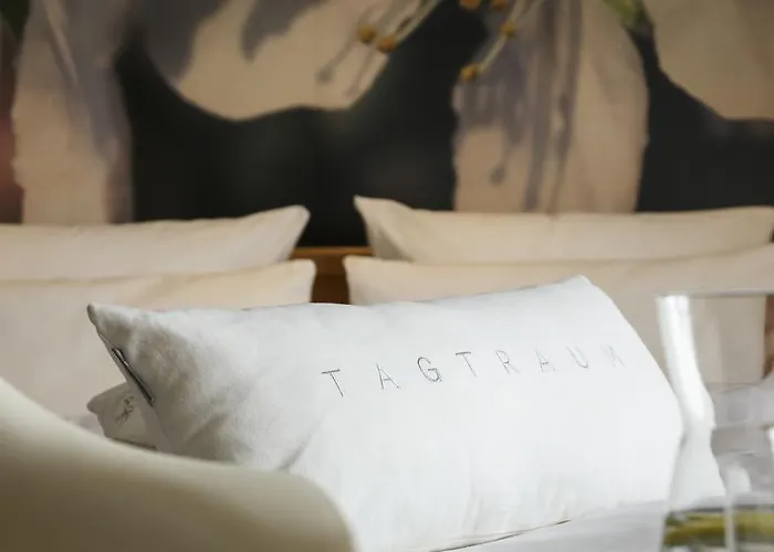 Weinhotel Fritz Walter 3* Niederhorbach